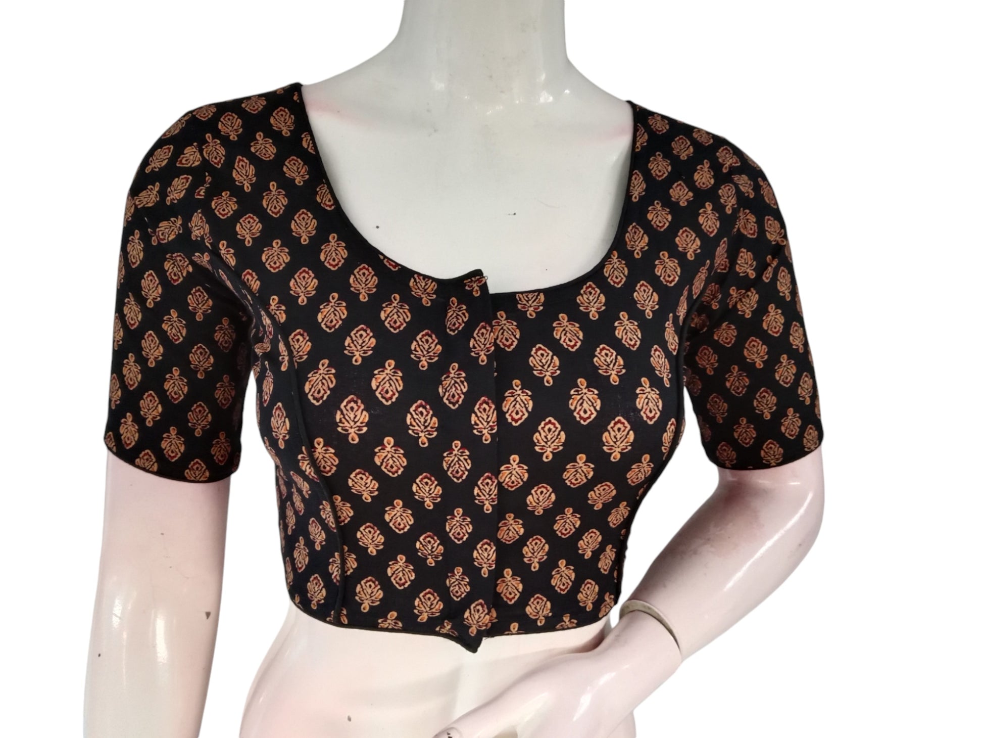 Black Cotton Readymade Saree Blouse: A Classic Staple