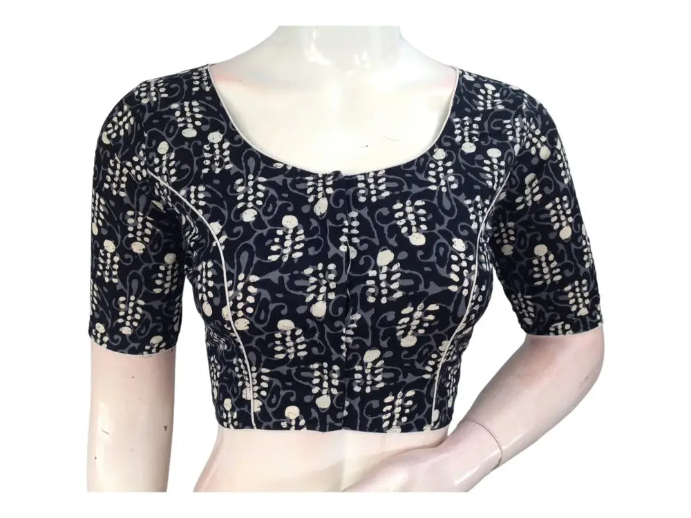 Effortless Elegance in Black: High-Neck Cotton Blouse - D3blouses