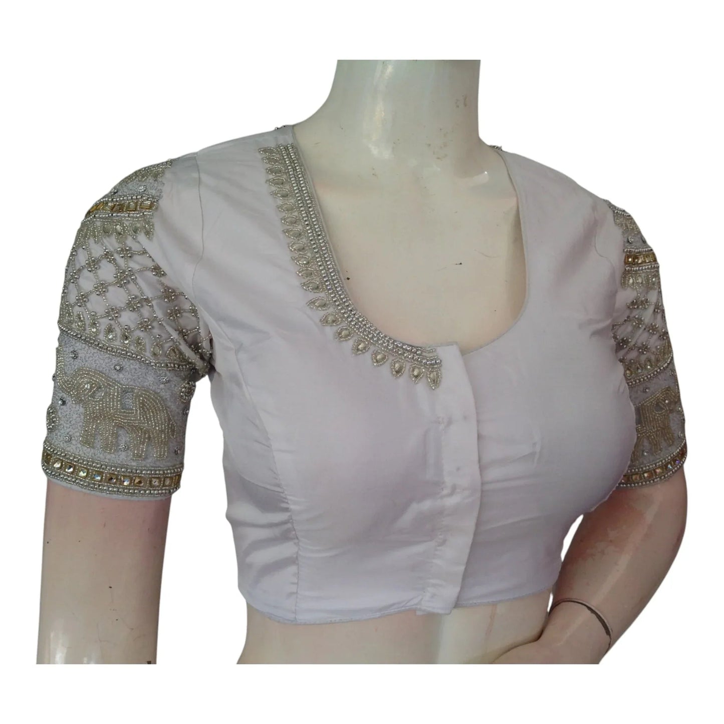 Elegant Off-White Aari Handwork Wedding Silk Saree Blouse - D3blouses