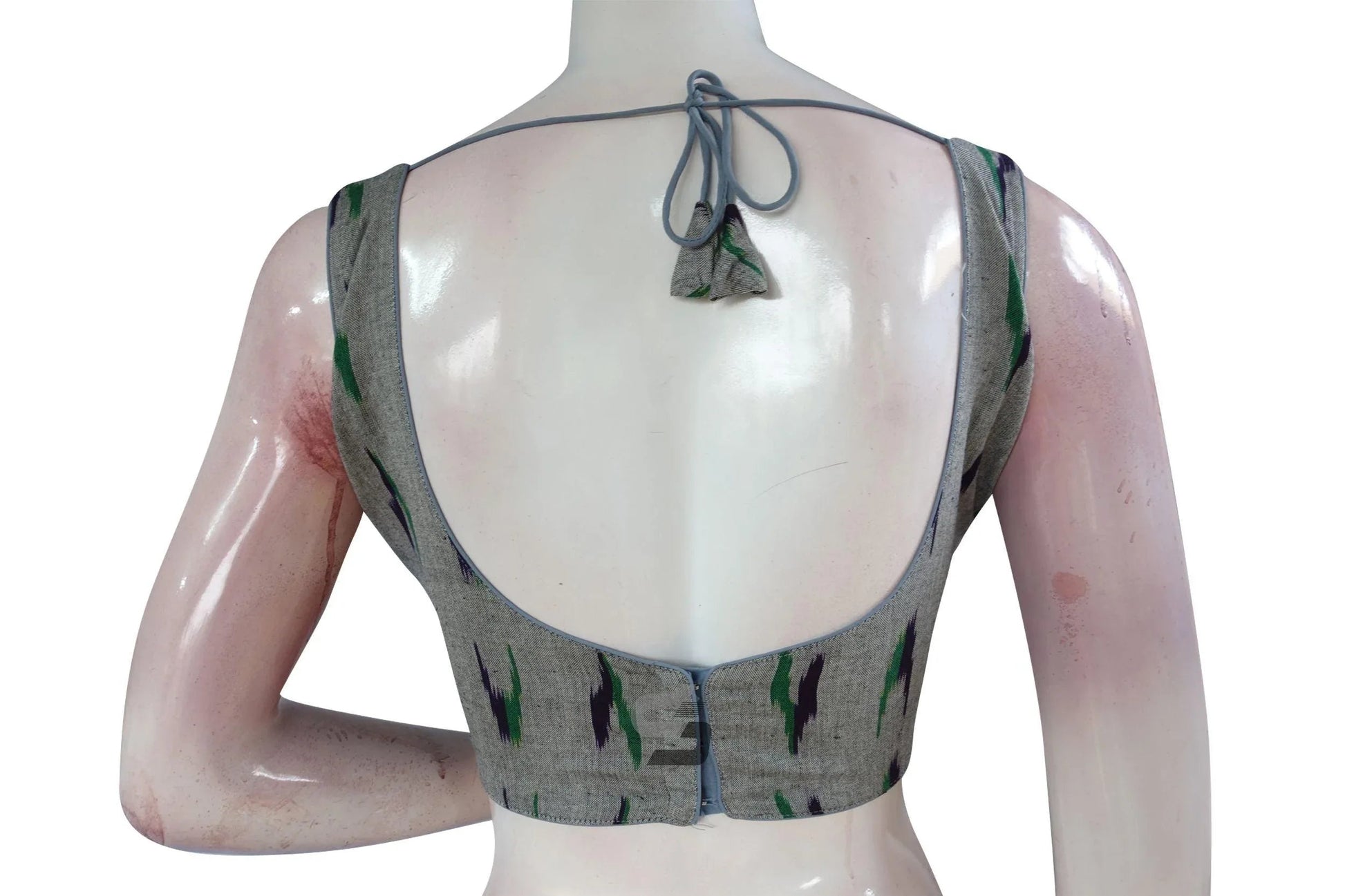 Elevate Your Saree Style with a Grey Ikkat Designer Readymade Saree Blouse - D3blouses