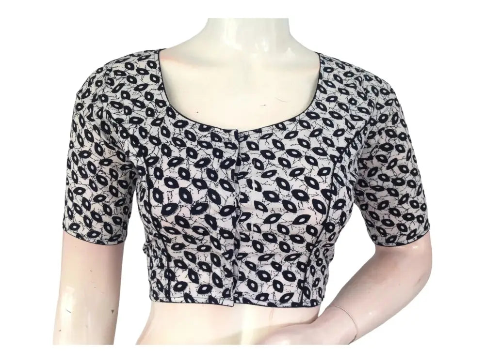 Essential Wardrobe Staple: White High-Neck Cotton Blouse - D3blouses