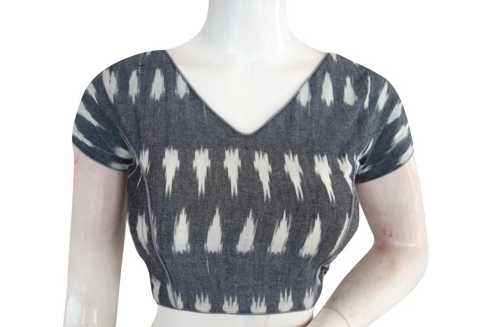 Timeless Grey Ikkat V-Neck Designer Saree Blouse - Classic Elegance - D3blouses